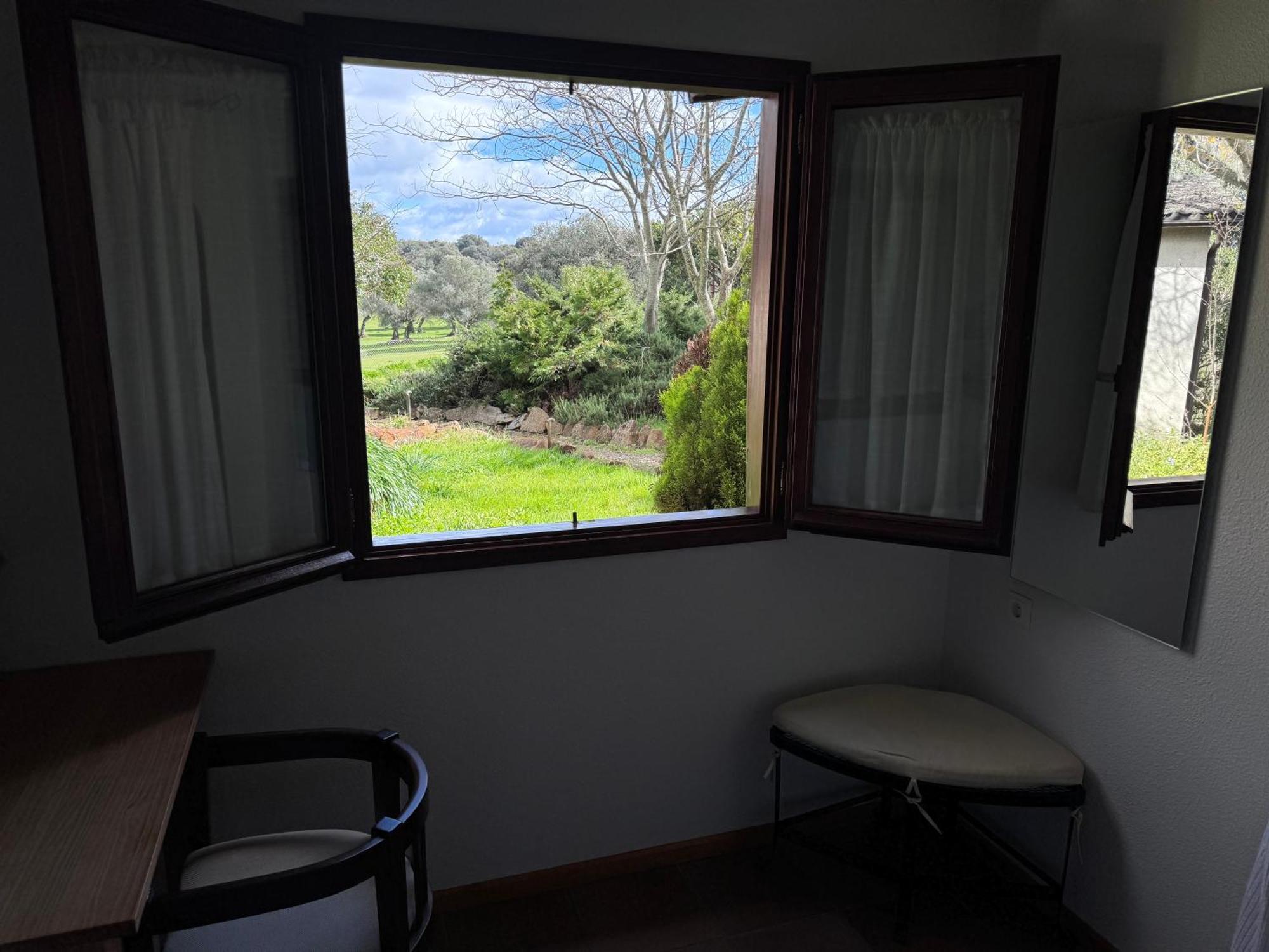 La Cerca Del Alcornoque Guest House Casas de Belvis Екстериор снимка